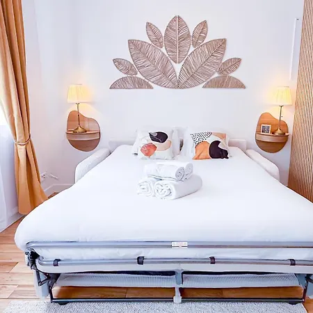 Le Reviron Charme & Elegance A شقة