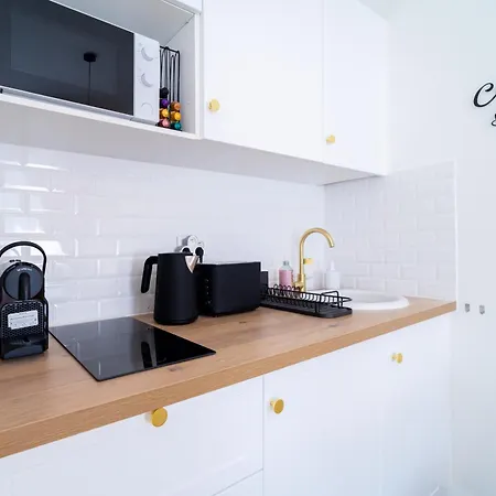 Le Reviron Charme & Elegance A * فيرفاي